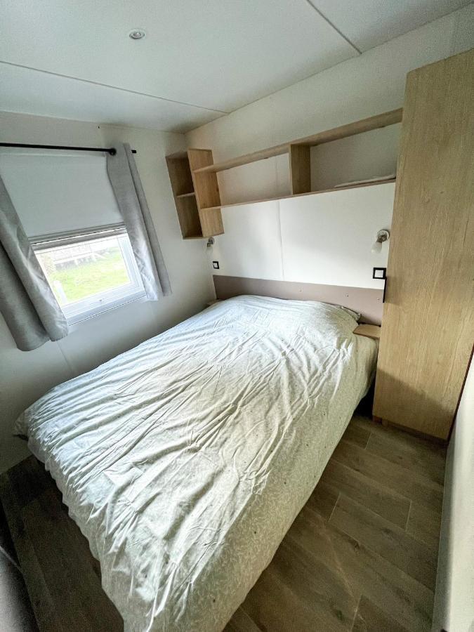 Campsite Charmant Mobil-home 6 Pers *